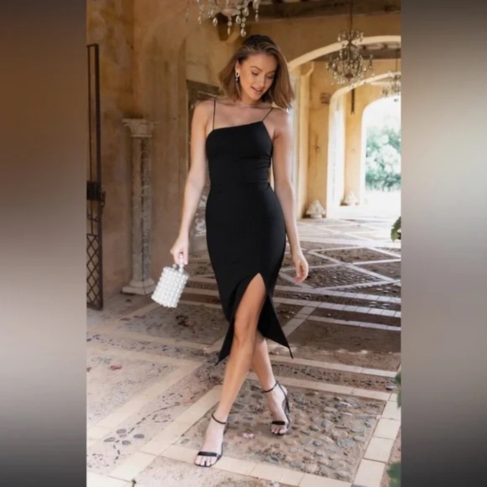 Hello Molly Black Midi Dress